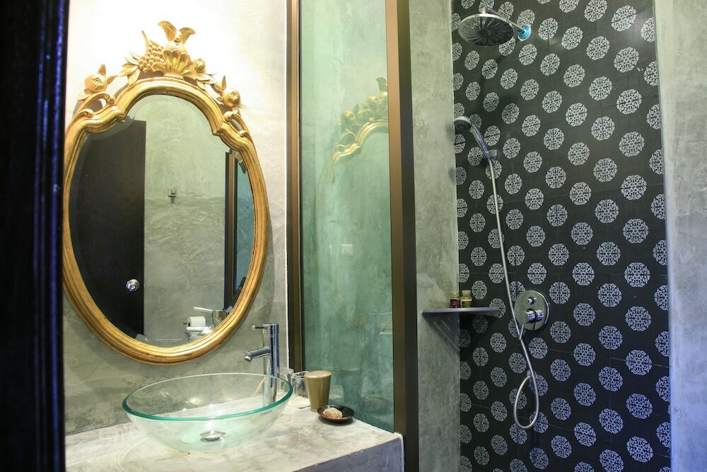 Фото Lilu Chiangmai Hotel