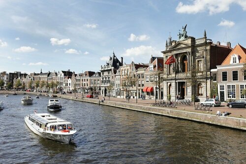 Внешний вид отеля Carlton Square Hotel в Харлеме, фото 2