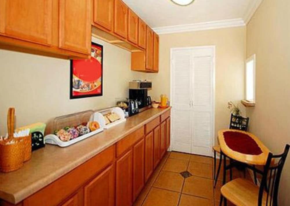 Фото Escondido Lodge