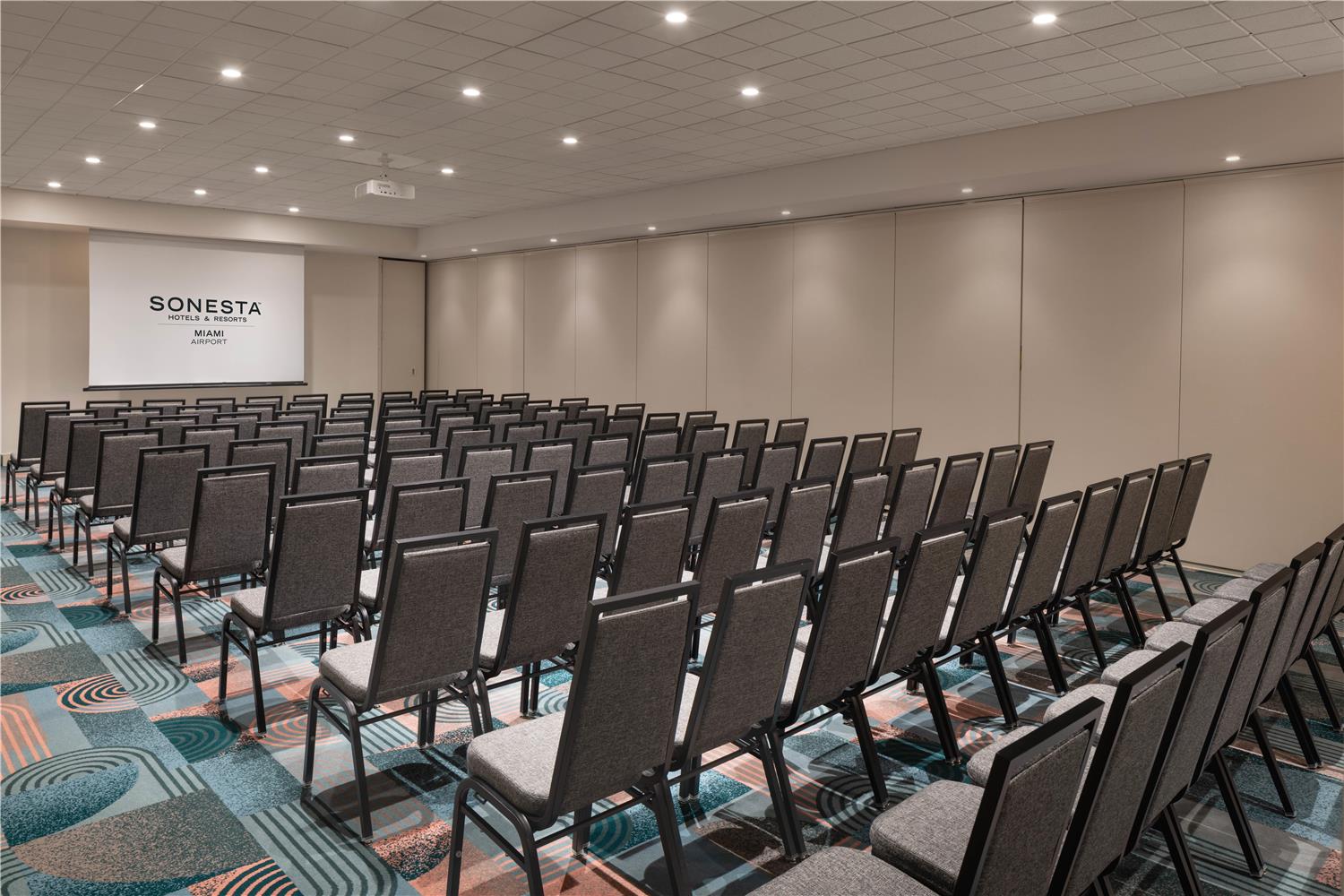 Фото Sonesta Miami Airport
