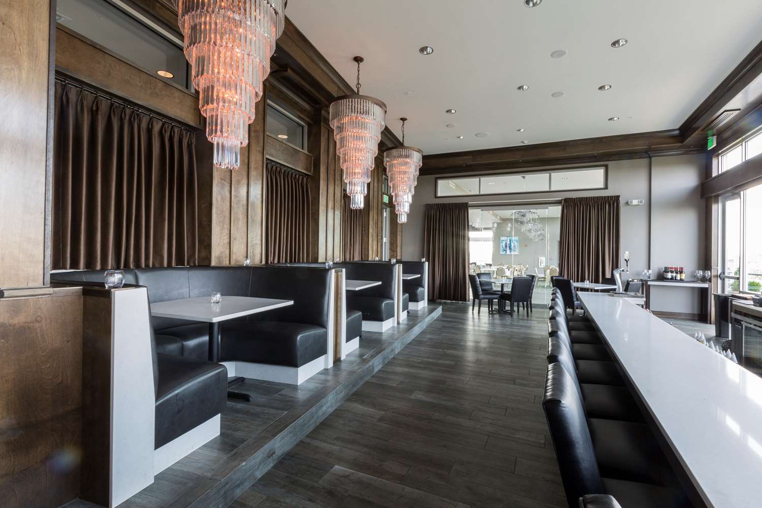 Фото The Strathallan Rochester Hotel & Spa- A DoubleTree by Hilton