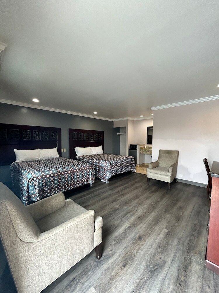 Фото Hyland Motel