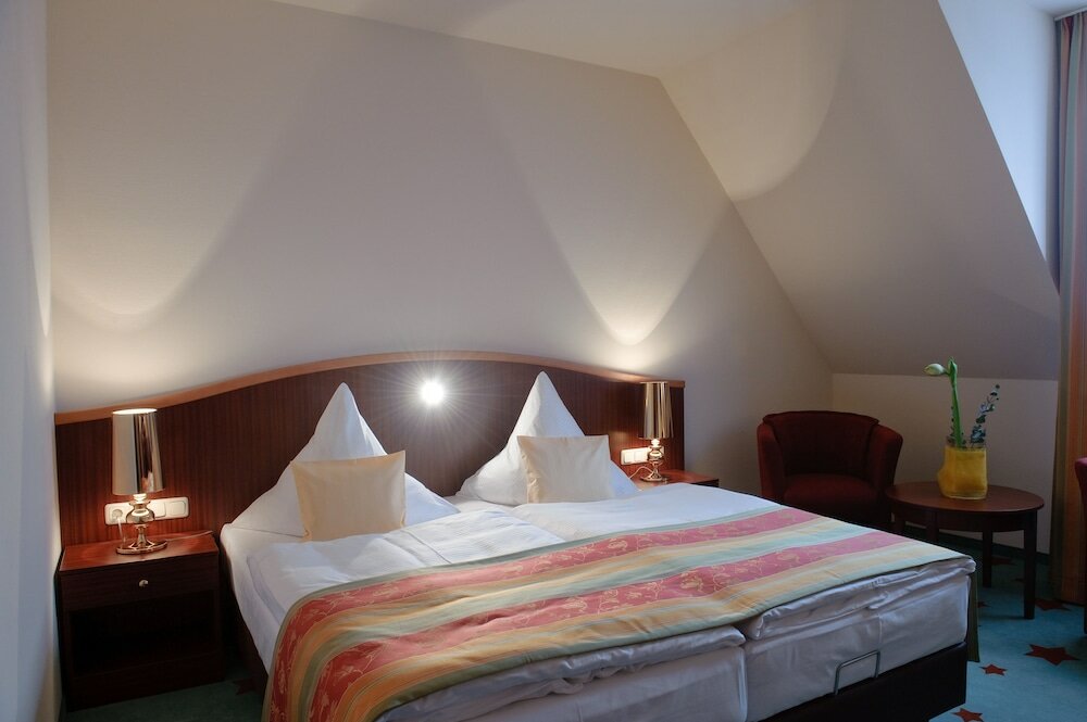 Фото Stadthotel Stern