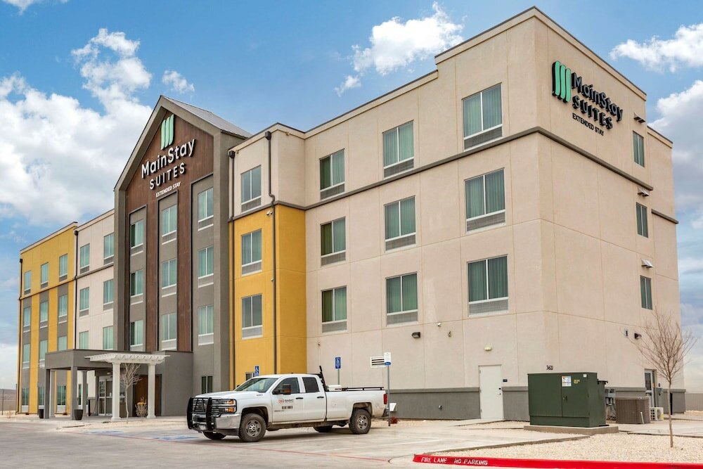 Фото MainStay Suites