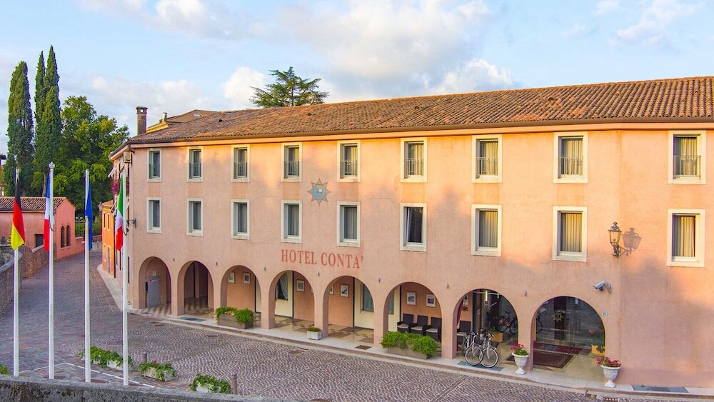 Фото Hotel Contà
