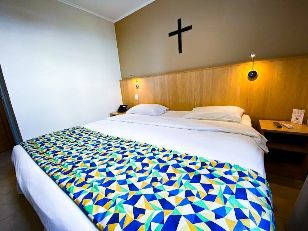 Фото Hotel Rainha dos Apóstolos