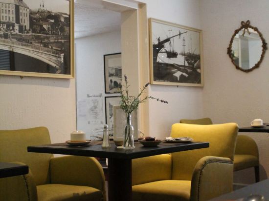 Фото Ashley Hotel