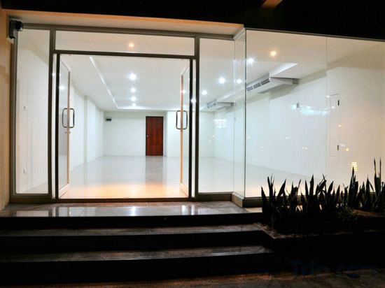 Фото Boonjumnong Modern Apartment