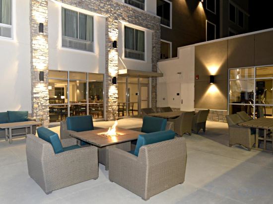 Фото Best Western Plus Bolivar Hotel & Suites