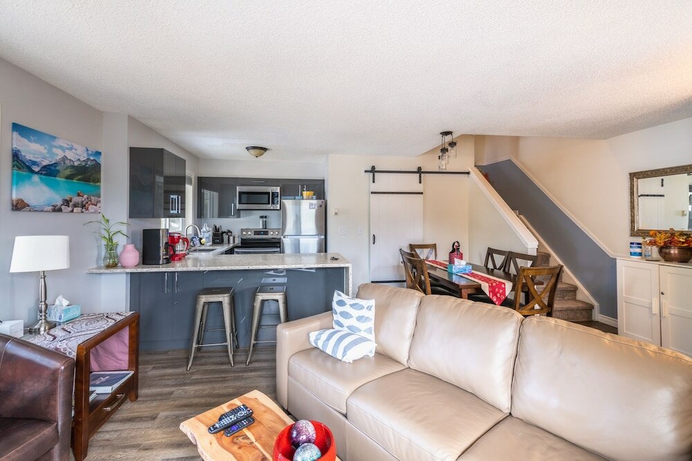 Фото Banff Boundary Lodge