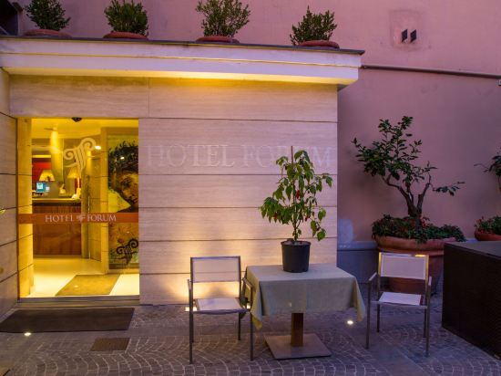 Фото Hotel Forum