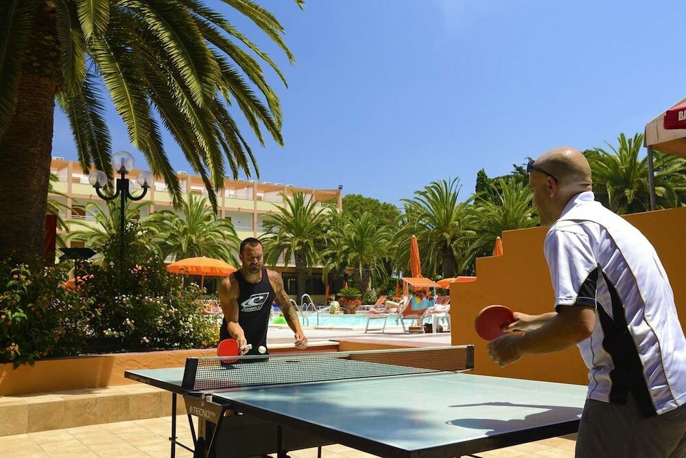 Фото Hotel Oasis