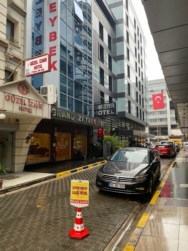 Гостиница Laleli Hotel Izmir в Акхисаре