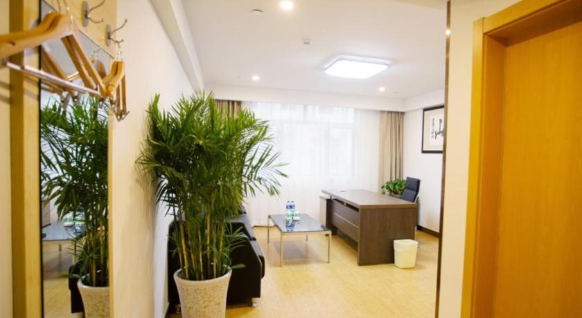 Фото GreenTree Inn Anhui Suzhou Si District Bianhe Avenue Business Hotel