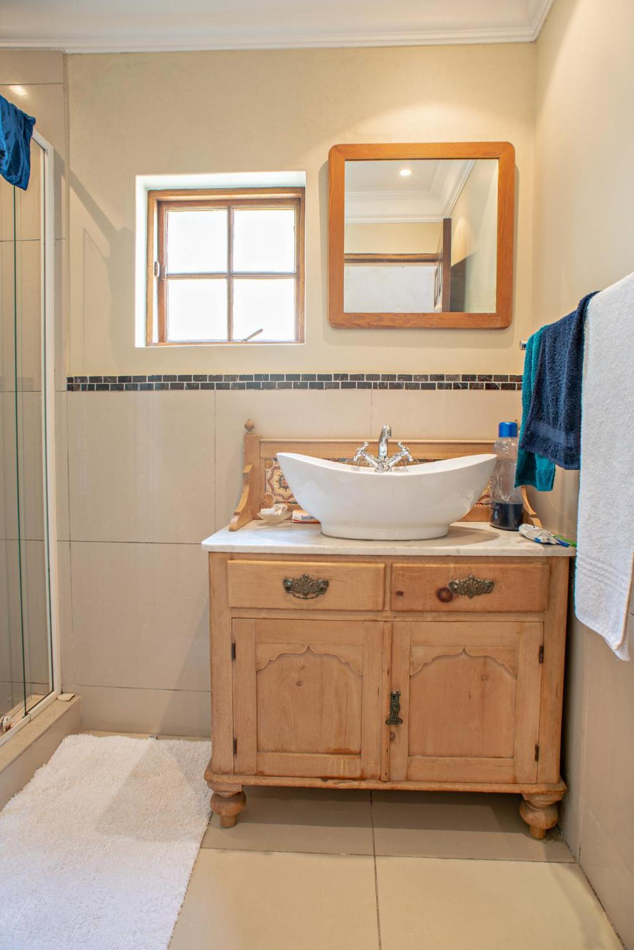 Фото Ekhaya Guest House