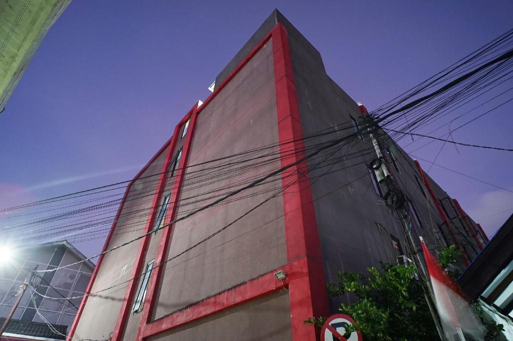 Фото Oyo 1272 Grand Garuda Guest House