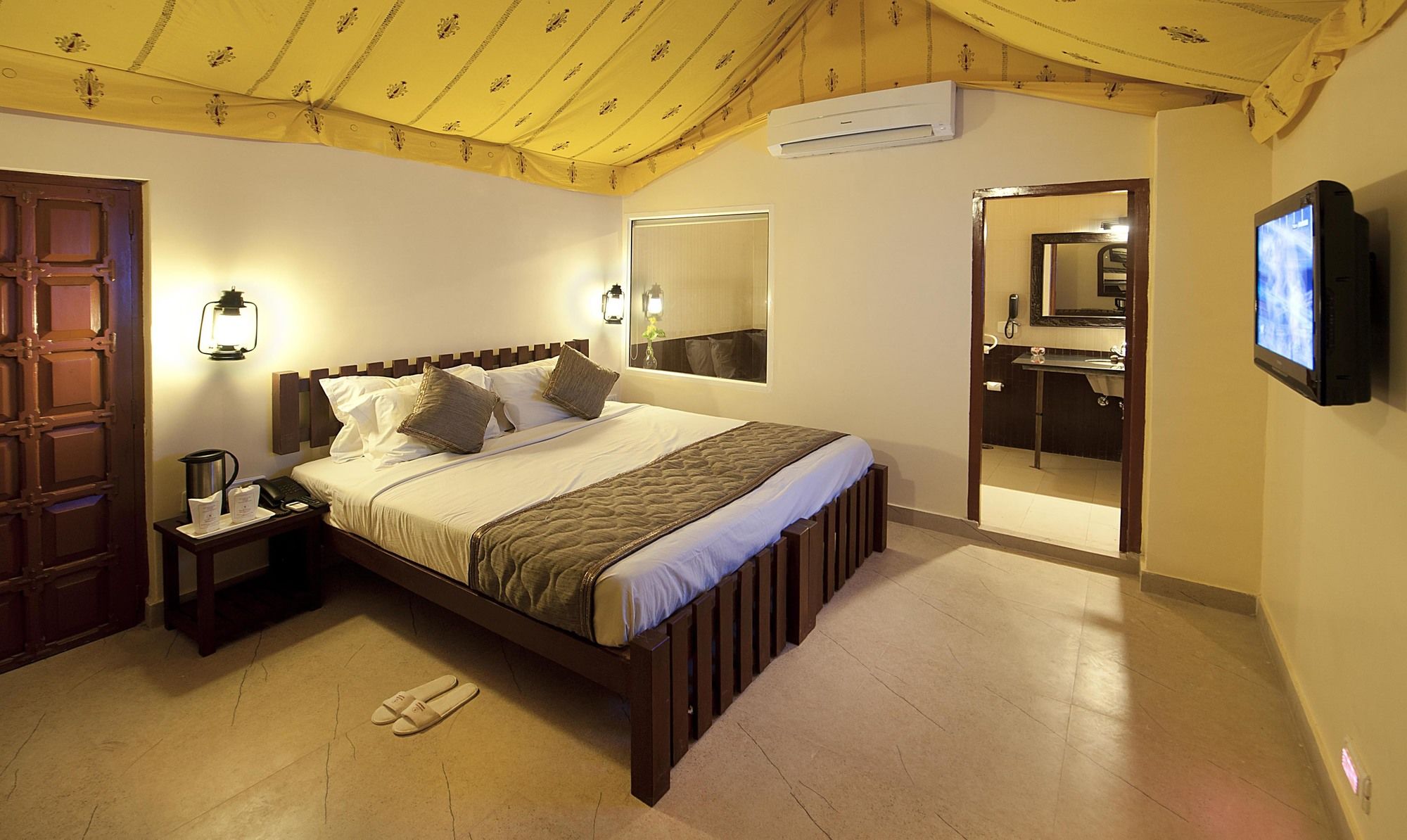 Фото Niralidhani Ethnic Resort