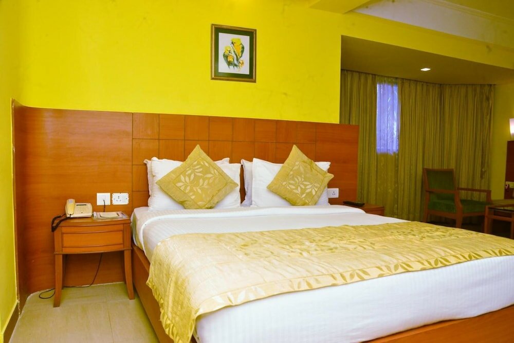Фото Lotus Beach Resort