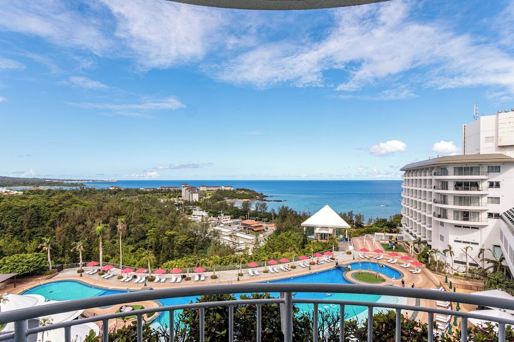 Фото Okinawa Kariyushi Beach Resort Ocean SPA