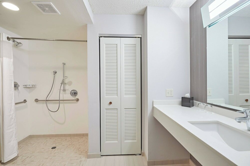 Фото Courtyard by Marriott Eugene Springfield