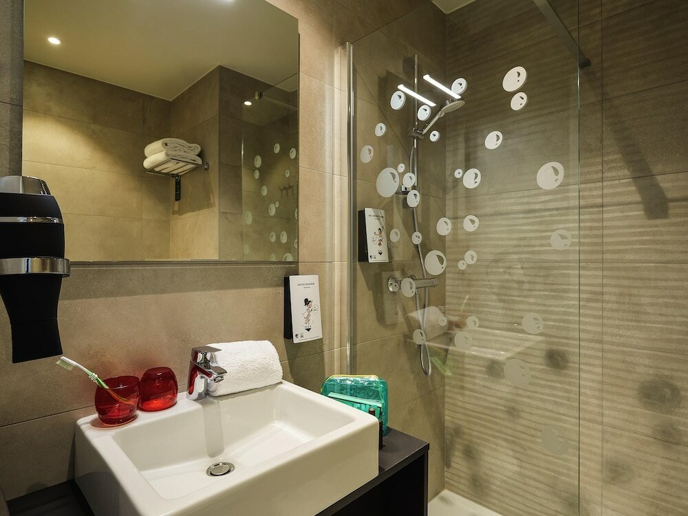 Фото Ibis Styles Liege Guillemins