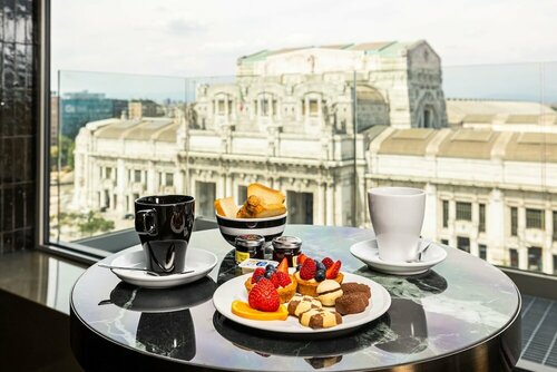 Гостиница Hd8 Hotel Milano в Ломбардии