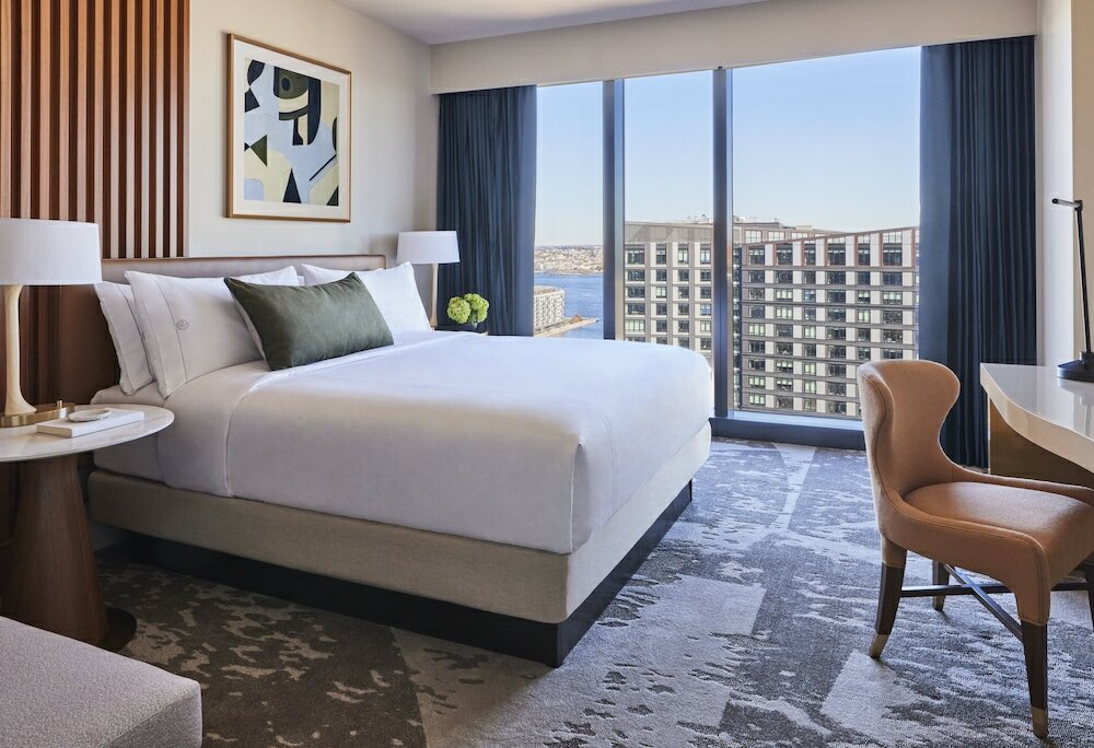 Фото Omni Boston Hotel at the Seaport