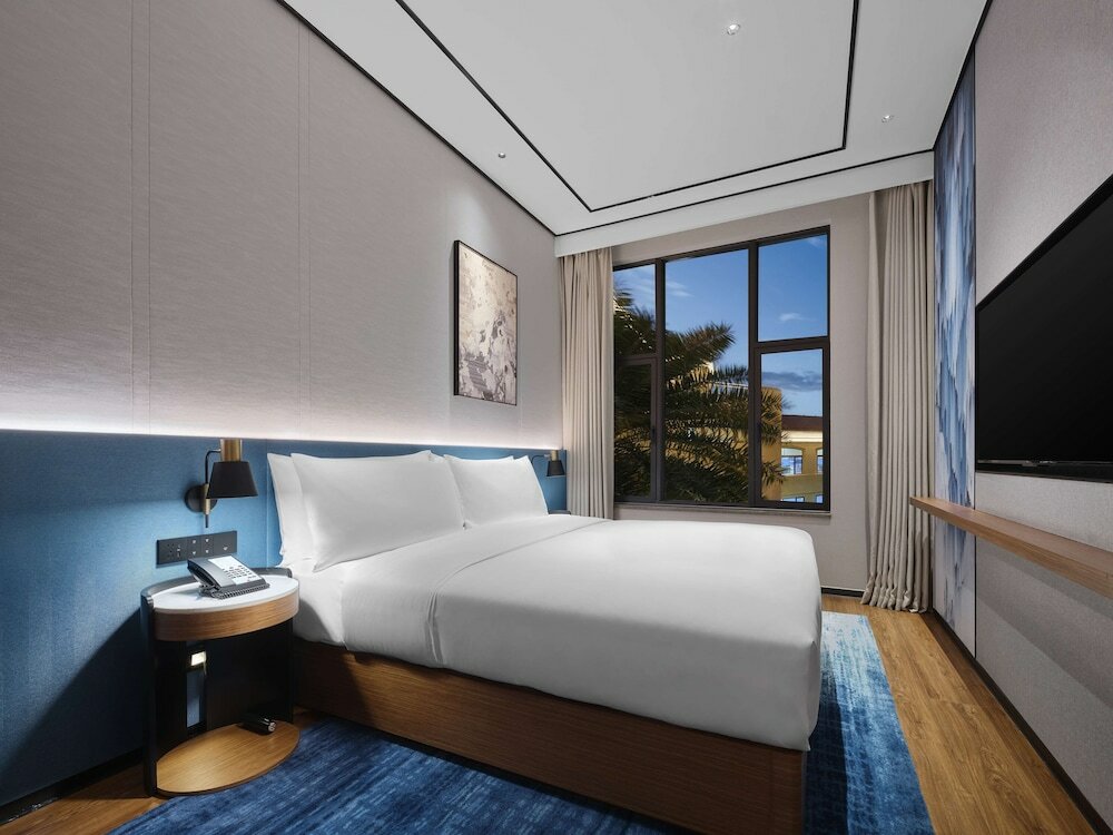 Фото Hilton Garden Inn Huizhou North Railway Station