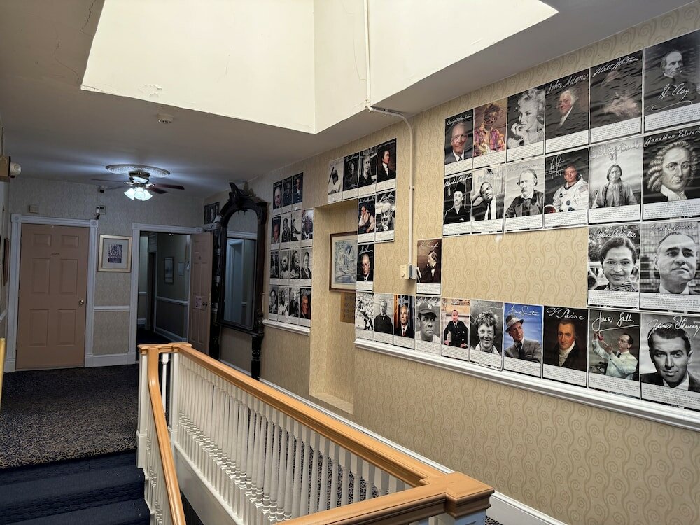 Фото The Baron Hotel