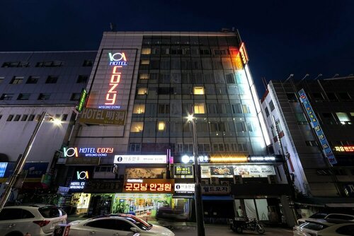 Гостиница Hotel Cozy Myeongdong в Сеуле