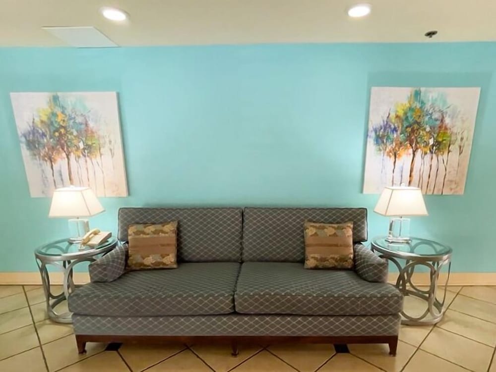 Фото Governors Inn Hotel