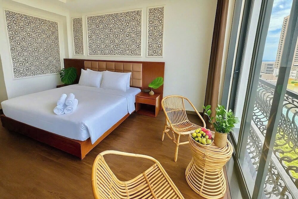 Фото Century Hotel Da Nang