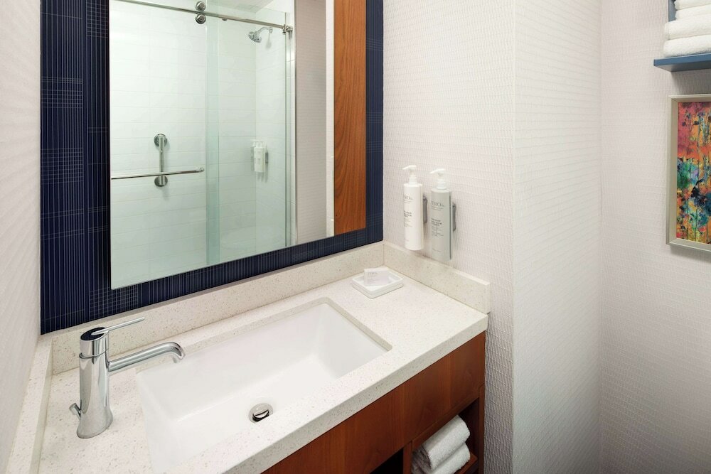Фото Hampton Inn by Hilton New York Times Square