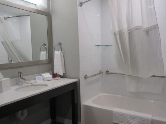 Фото Best Western Premier Northwood Hotel