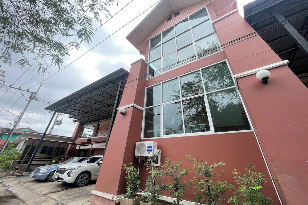 Фото P and P Place Apartment Kanchanaburi