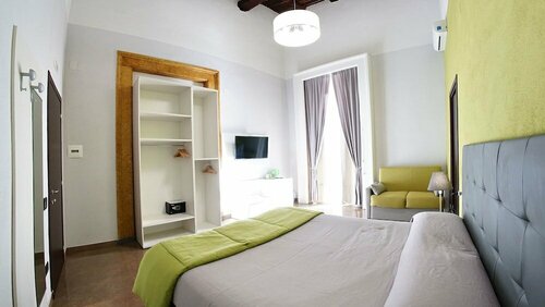 Внешний вид отеля Beverello Suite в Неаполе, фото 2