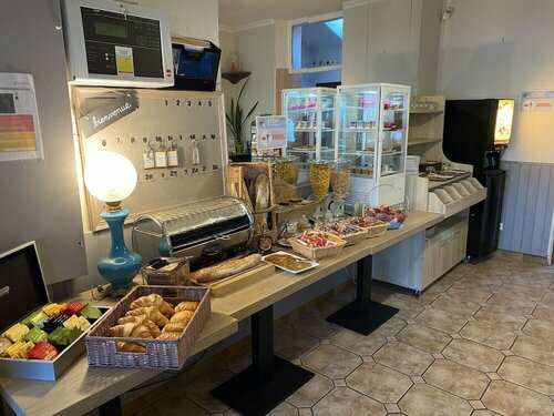 Гостиница Hôtel - Petit déjeuner - Le Relax в Перигё