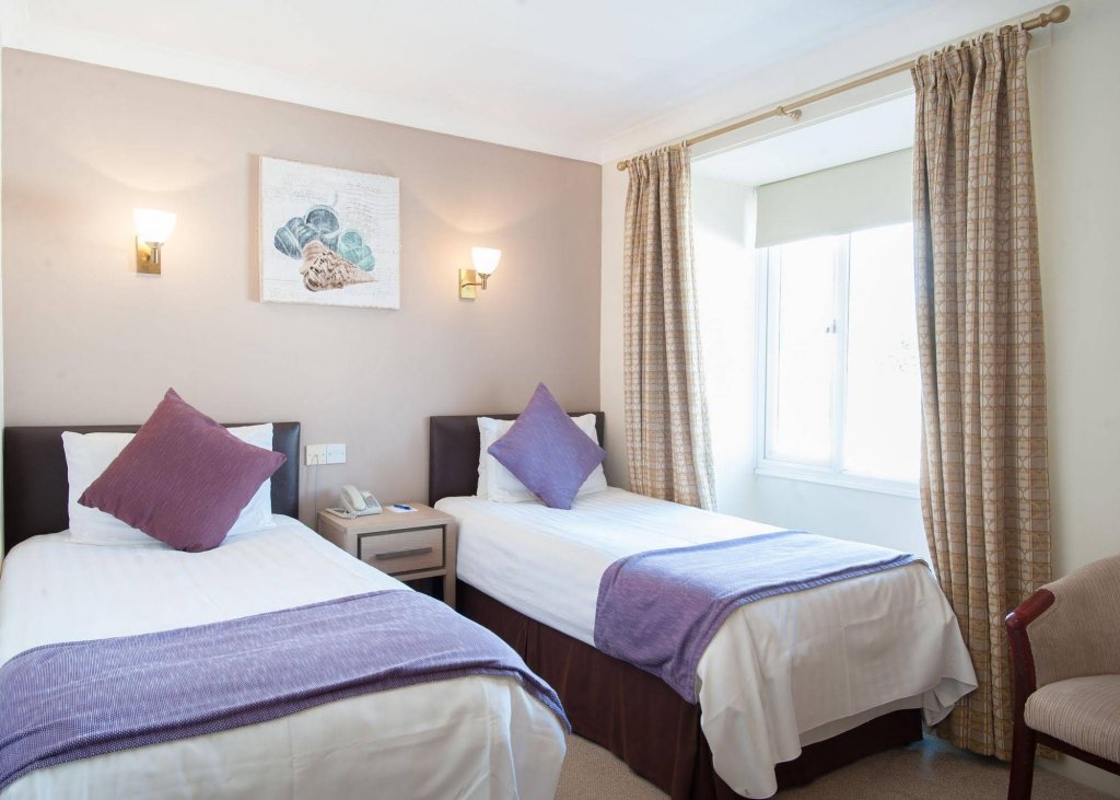 Фото The Hampshire Hotel