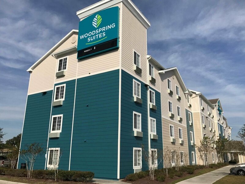 Гостиница WoodSpring Suites Orlando East в Орландо