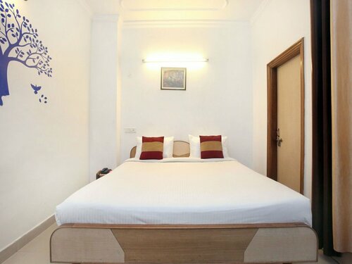 Гостиница Hotel God Gift в Амритсаре