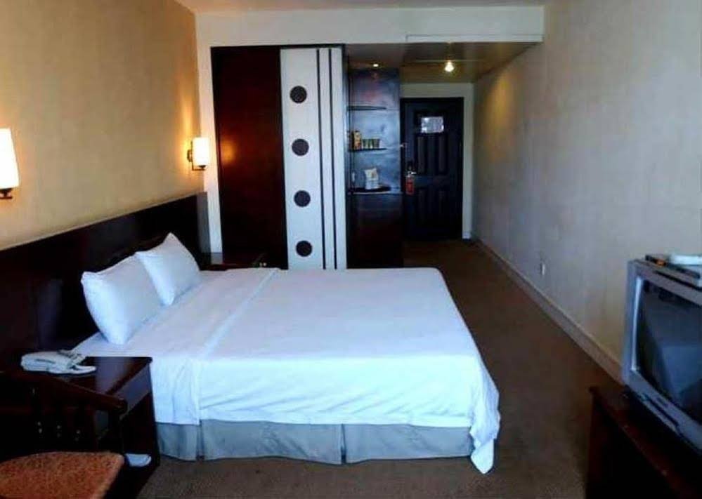 Фото Guangxin Hotel Shenzhen