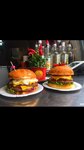 Bullet Burger (9 Maya Street, 70), comida rápida