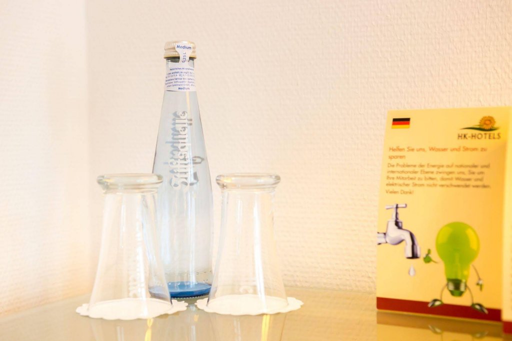 Фото Отель Hk Dusseldorf City