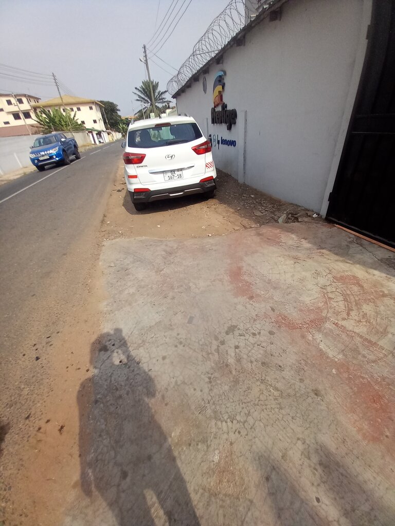 Electronics store Prestige, Accra, photo