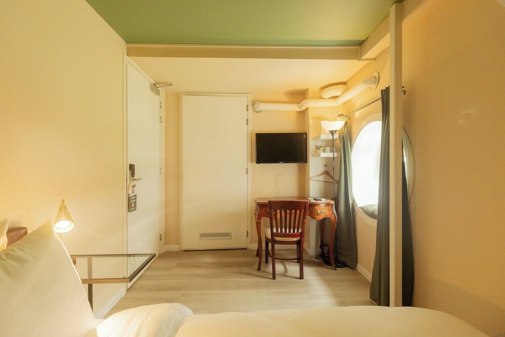 Фото H2otel