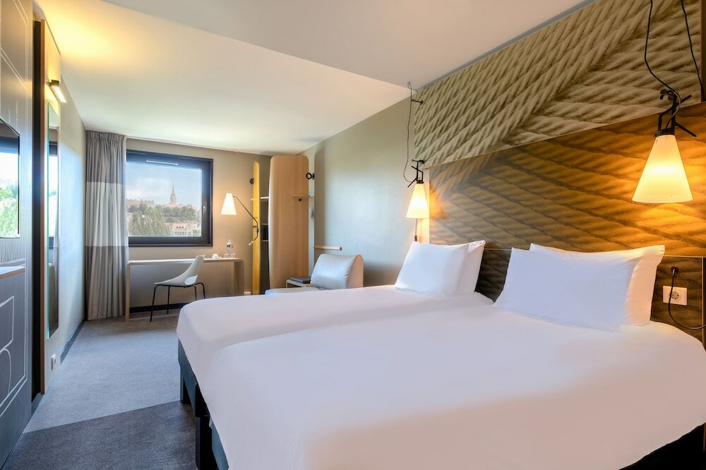 Фото Ibis Budapest Castle Hill