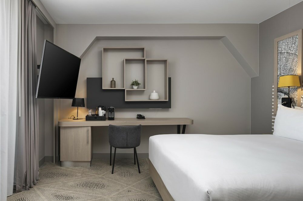 Фото Hilton Garden Inn Paris La Villette