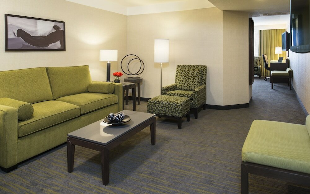 Фото Saskatoon Inn & Conference Centre