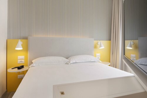 Гостиница Adesso Hotel в Италии