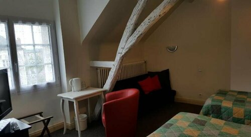 Гостиница Hôtel Du Puy D'alon в Гурдоне